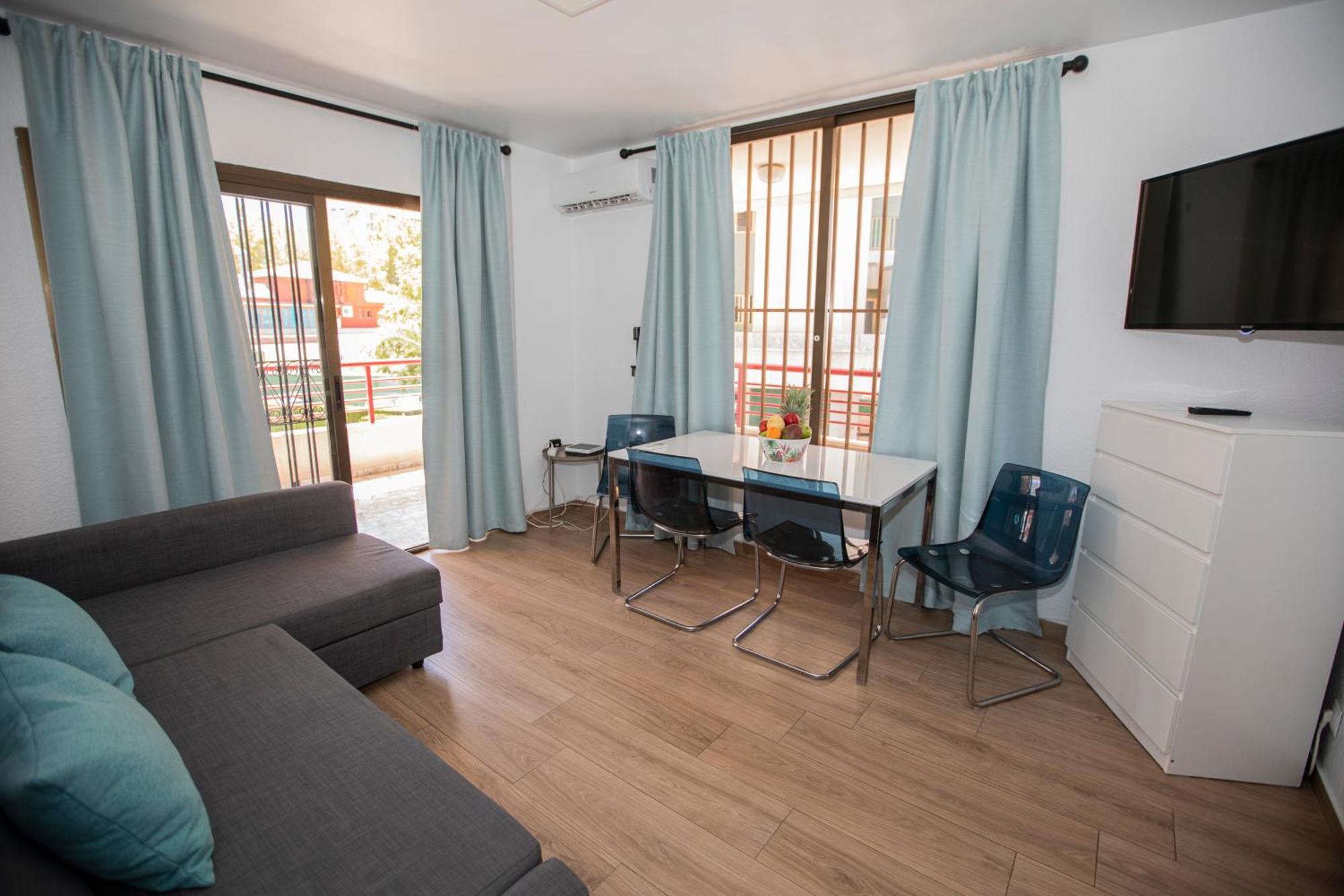 Apartment Carlos V - 1A Levante Benidorm Buitenkant foto
